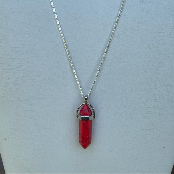 FASHION JEWELRY RED HOWLITE CRYSTAL PENDANT NECKLACE - Picture 4 of 5